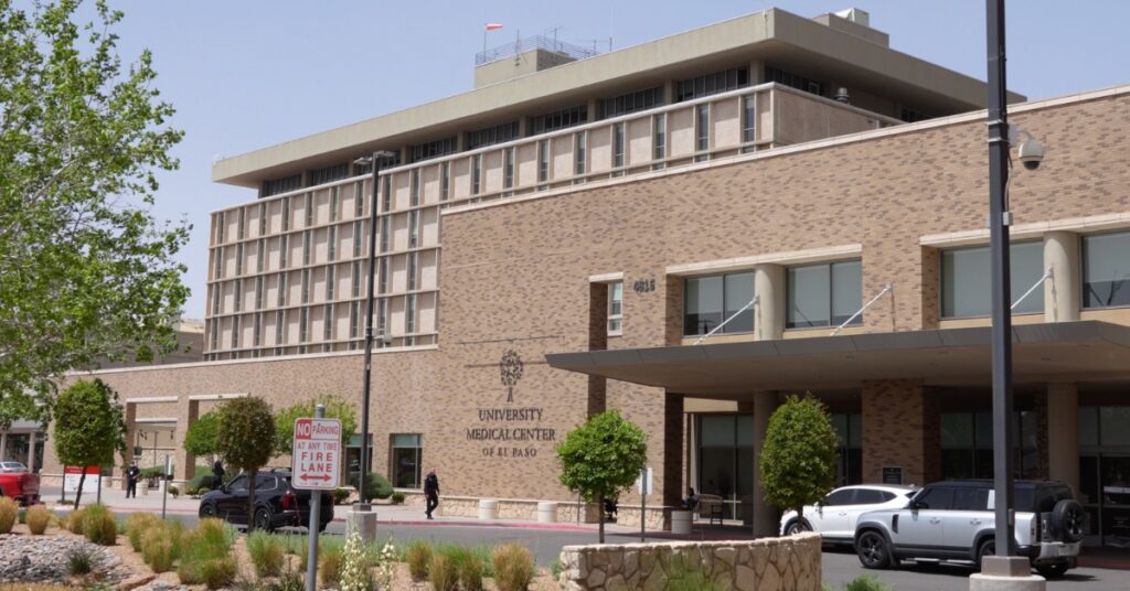 Exterior del University Medical Center of El Paso
